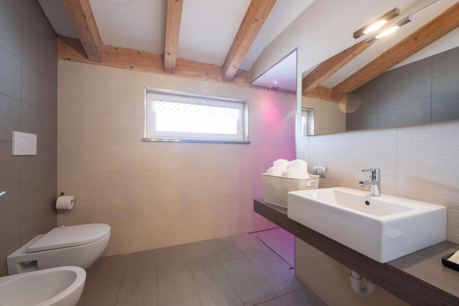 Desiree Aparthotel